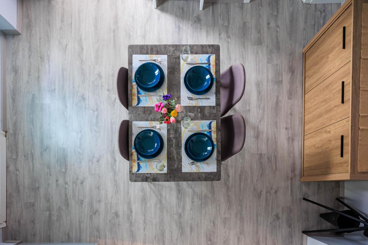 Electra Modern Apartment With Cozy Garden Ираклион Экстерьер фото